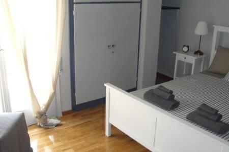 Illisia Roof Apartment Ateny Zewnętrze zdjęcie